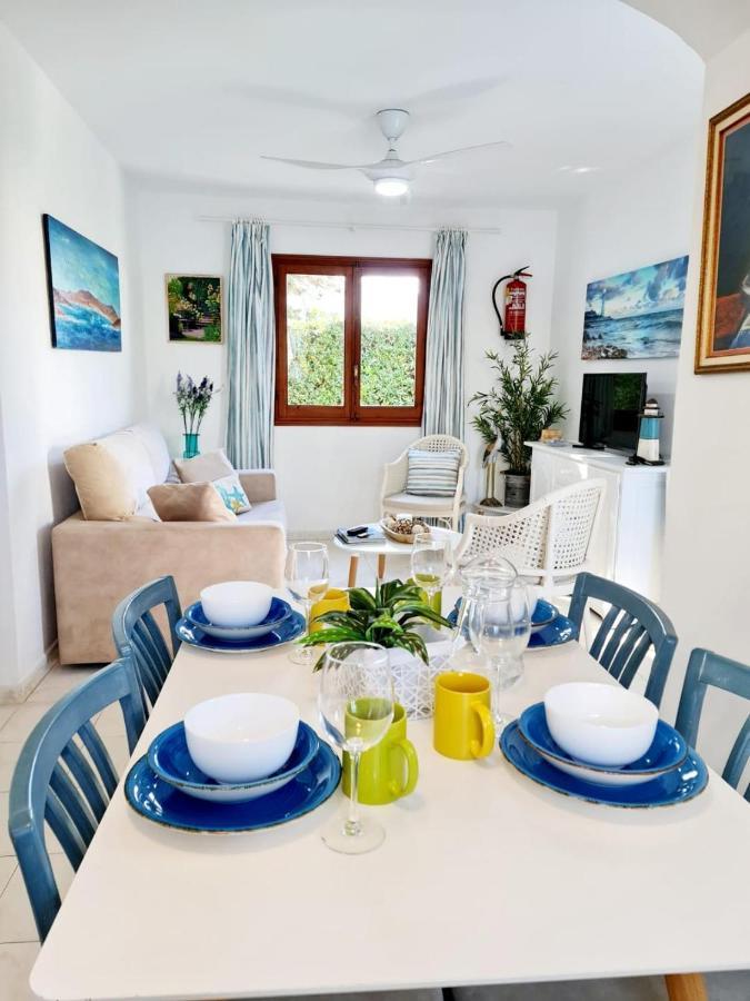 Apartamentos Delfines Cala Blanca  Extérieur photo