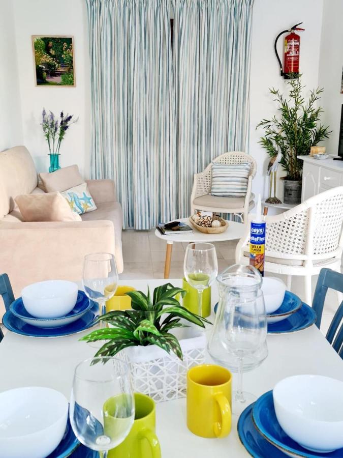 Apartamentos Delfines Cala Blanca  Extérieur photo