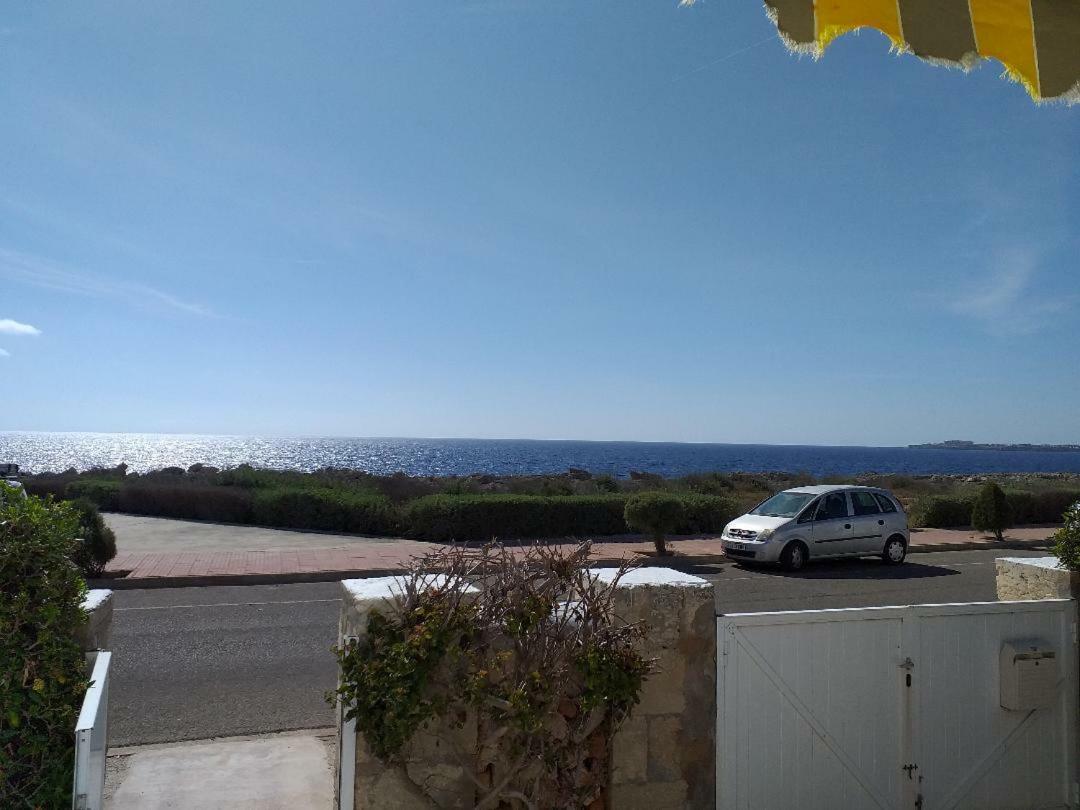 Apartamentos Delfines Cala Blanca  Extérieur photo