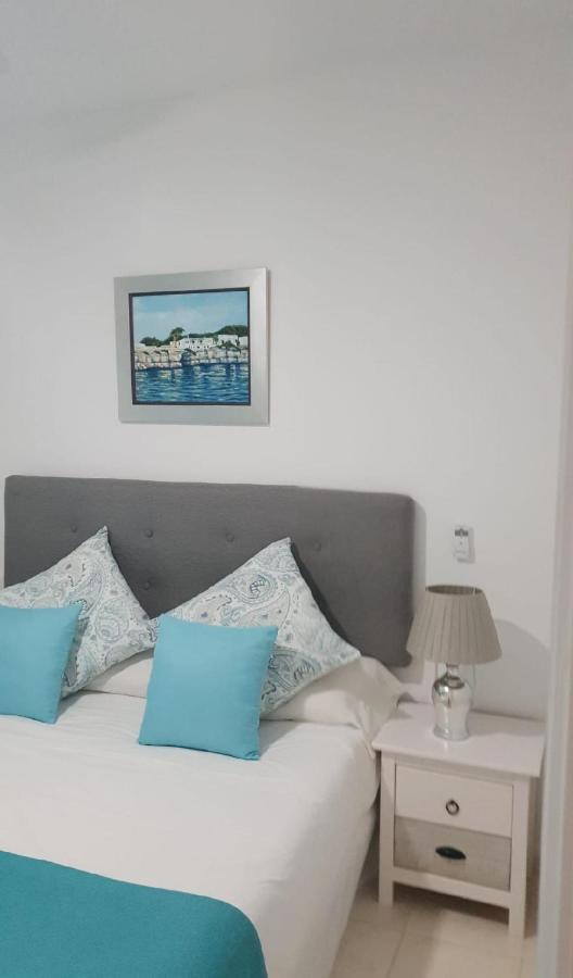 Apartamentos Delfines Cala Blanca  Extérieur photo