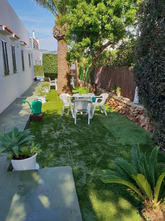 Apartamentos Delfines Cala Blanca  Extérieur photo